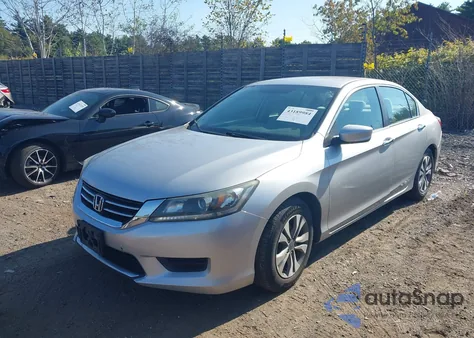 2015 Honda Accord Lx z USA, uszkodzony, nr VIN 1HGCR2F31FA119082